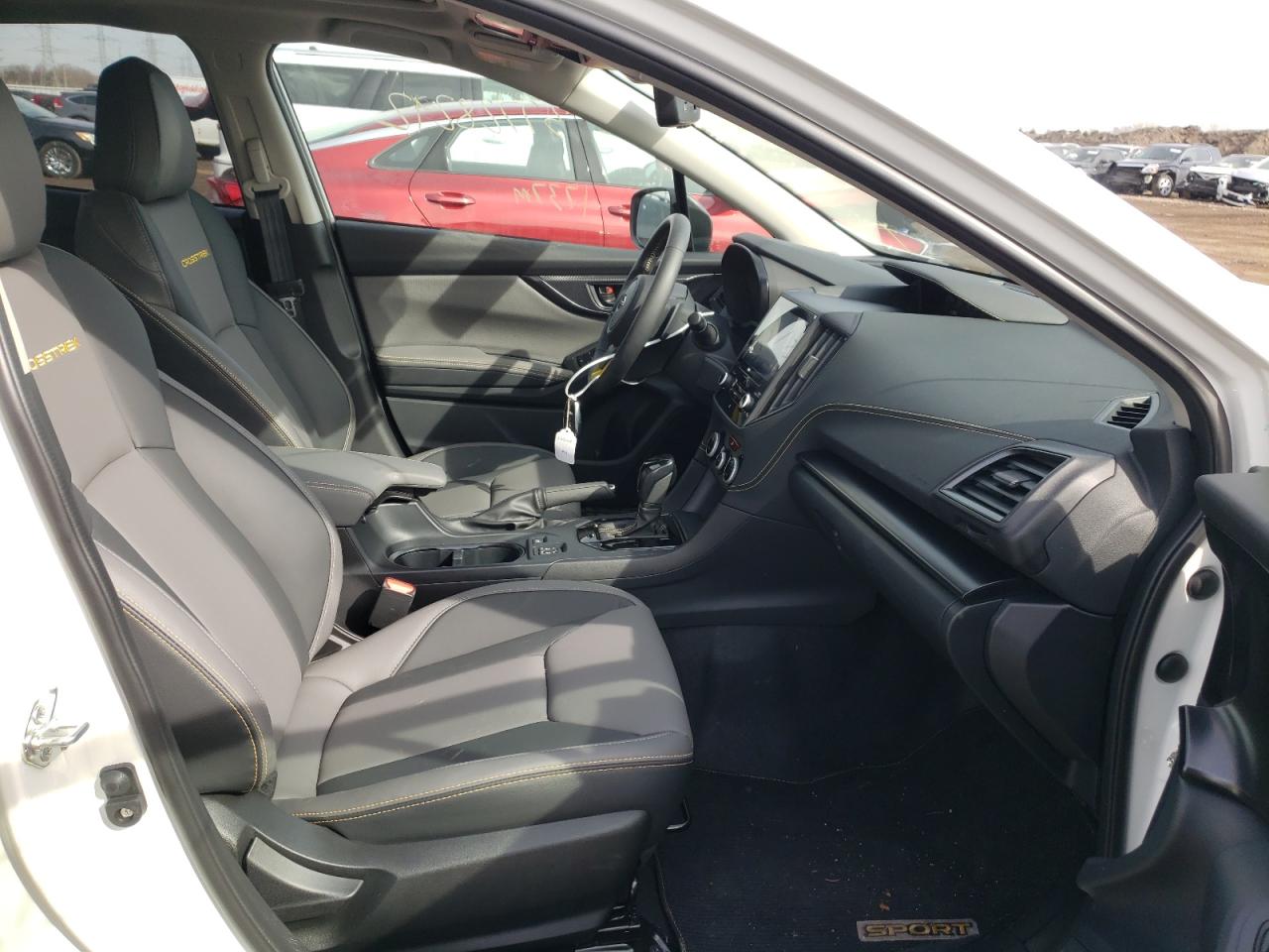 Photo 5 from auction – 2021 SUBARU CROSSTREK with VIN JF2GTHSC6MH681351