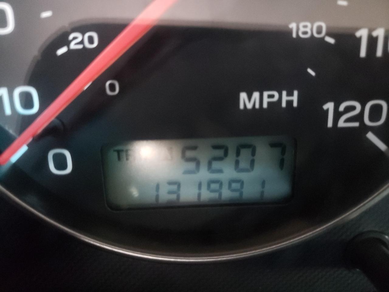 Photo 8 from auction – 2003 SUBARU LEGACY OUT with VIN 4S3BH675337628779
