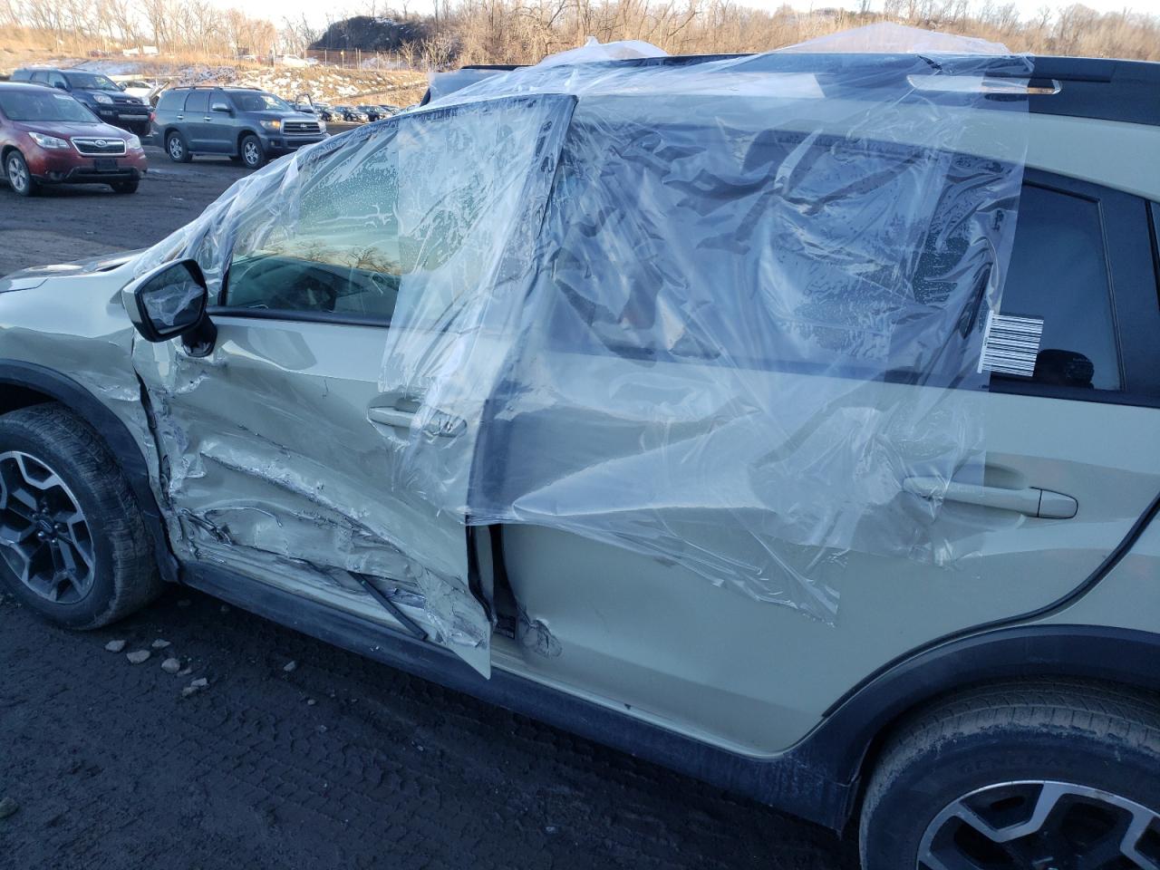 Photo 9 from auction – 2017 SUBARU CROSSTREK with VIN JF2GPABCXH8271802