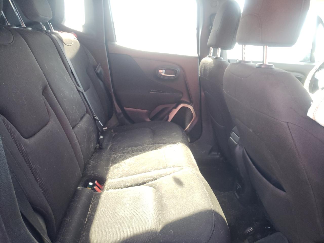 Photo 6 from auction – 2017 JEEP RENEGADE L with VIN ZACCJBBB7HPE61481