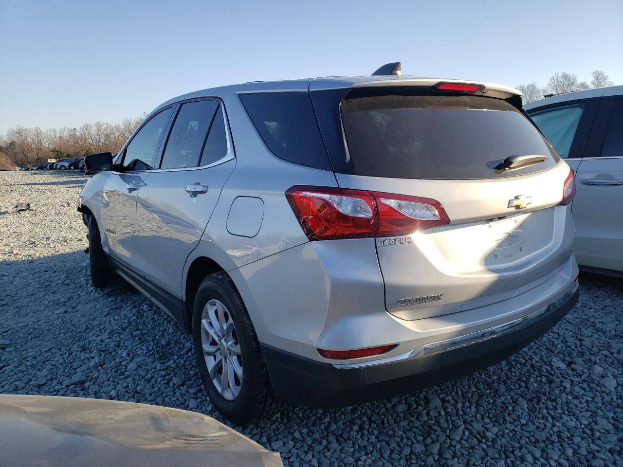Photo 3 from auction – 2019 CHEVROLET EQUINOX LT with VIN 2GNAXKEV6K6124484