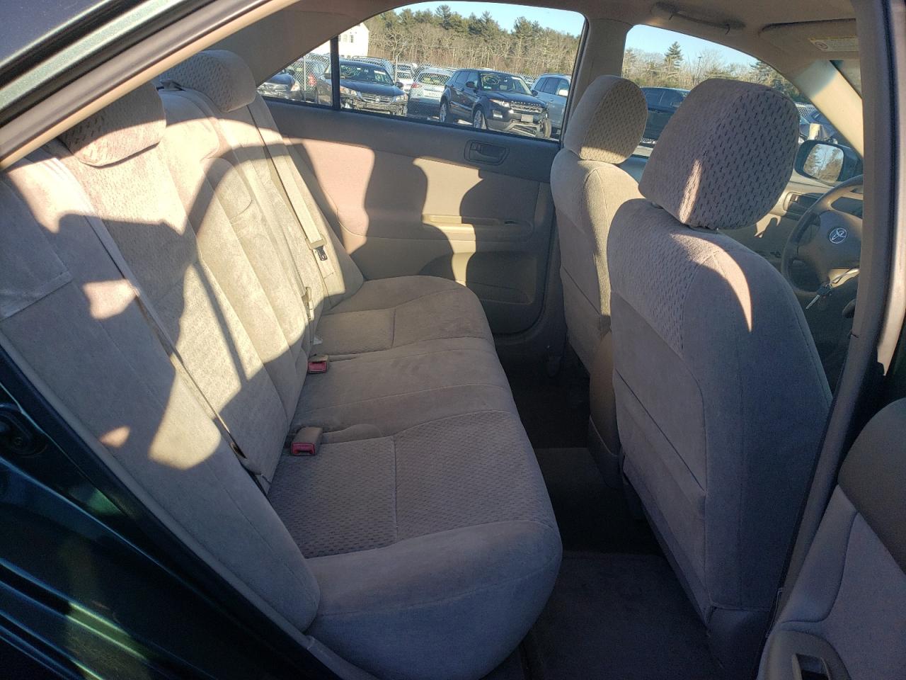Photo 6 from auction – 2003 TOYOTA CAMRY LE with VIN 4T1BE32K93U242854