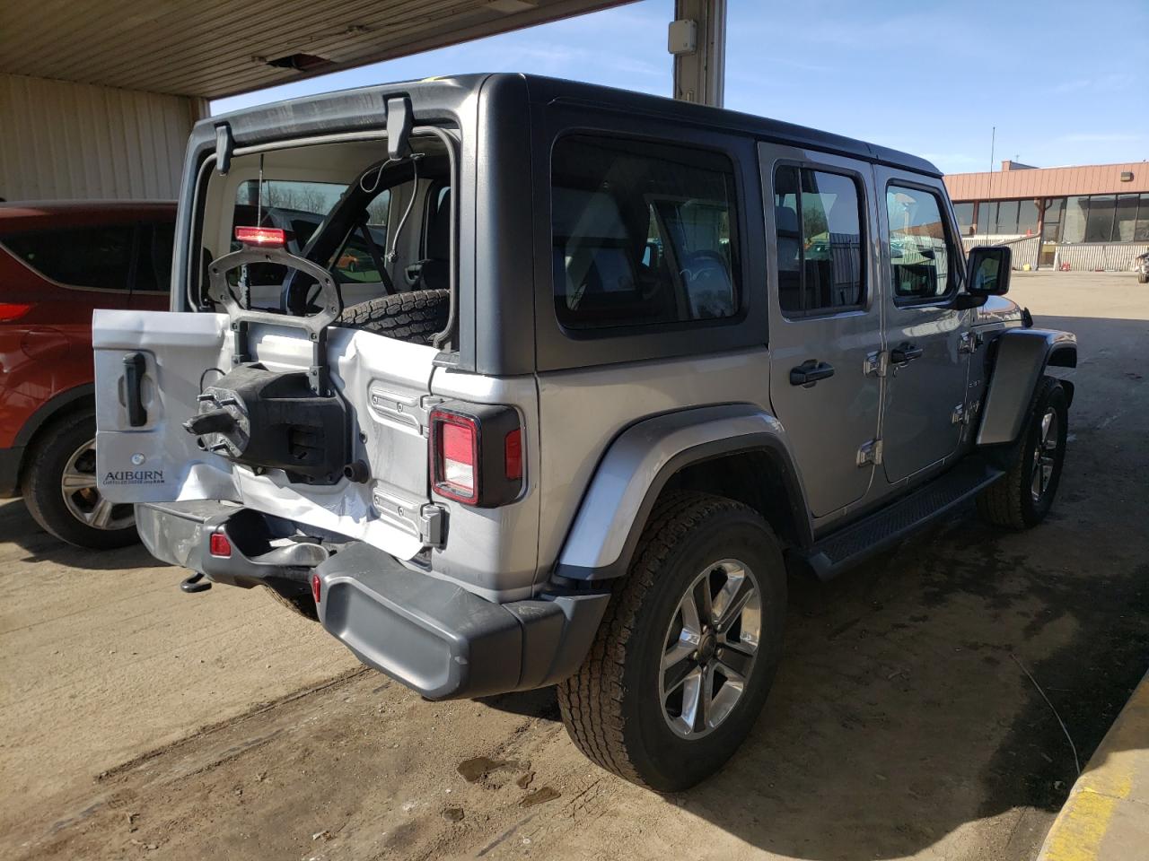 Photo 4 from auction – 2018 JEEP WRANGLER U with VIN 1C4HJXEG2JW132612