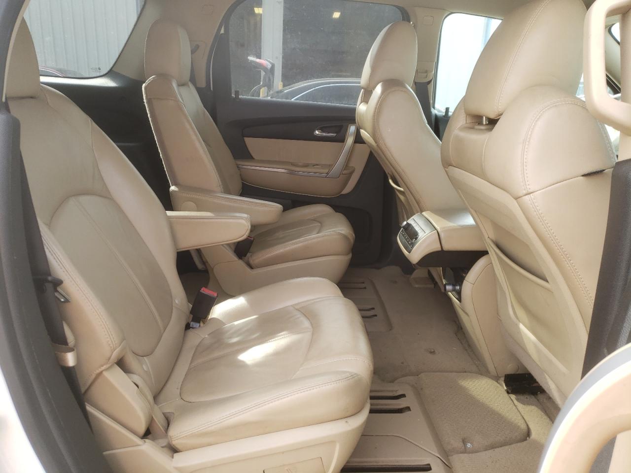 Photo 6 from auction – 2012 GMC ACADIA SLT with VIN 1GKKRRED5CJ206111