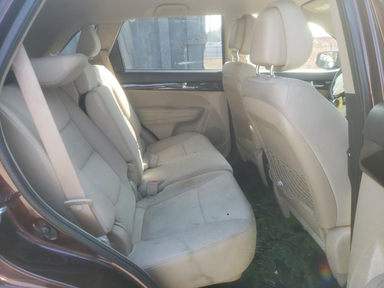 Photo 6 from auction – 2011 KIA SORENTO BA with VIN 5XYKT3A19BG017062