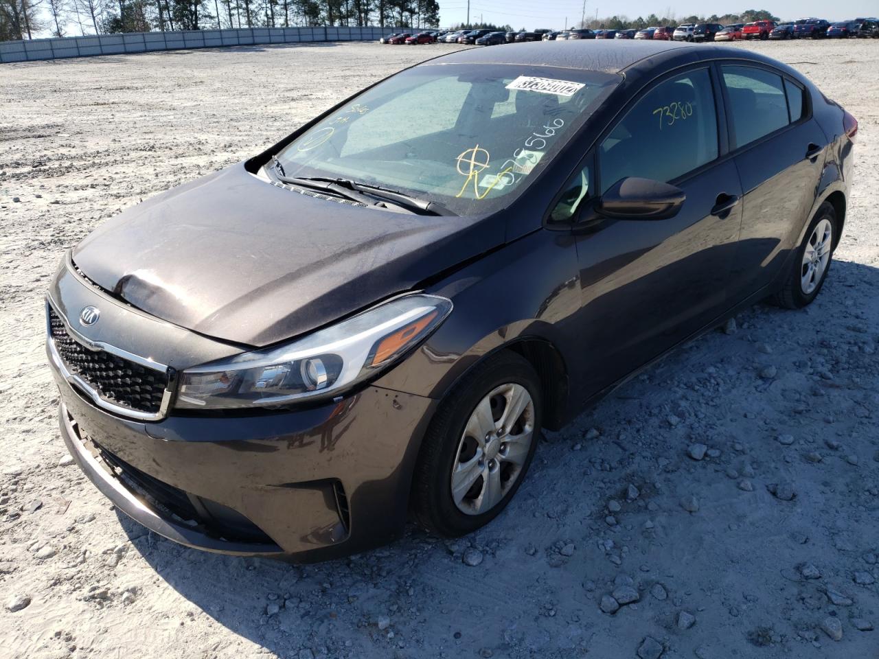 Photo 2 from auction – 2017 KIA FORTE LX with VIN 3KPFK4A76HE078566