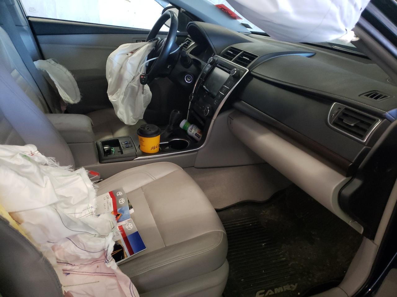 Photo 5 from auction – 2017 TOYOTA CAMRY LE with VIN 4T1BF1FK5HU625712