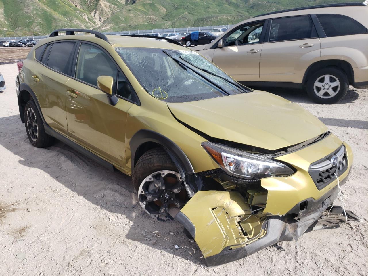 SUBARU CROSSTREK 2021 with VIN JF2GTAPC6MH228640 - Photo from auction