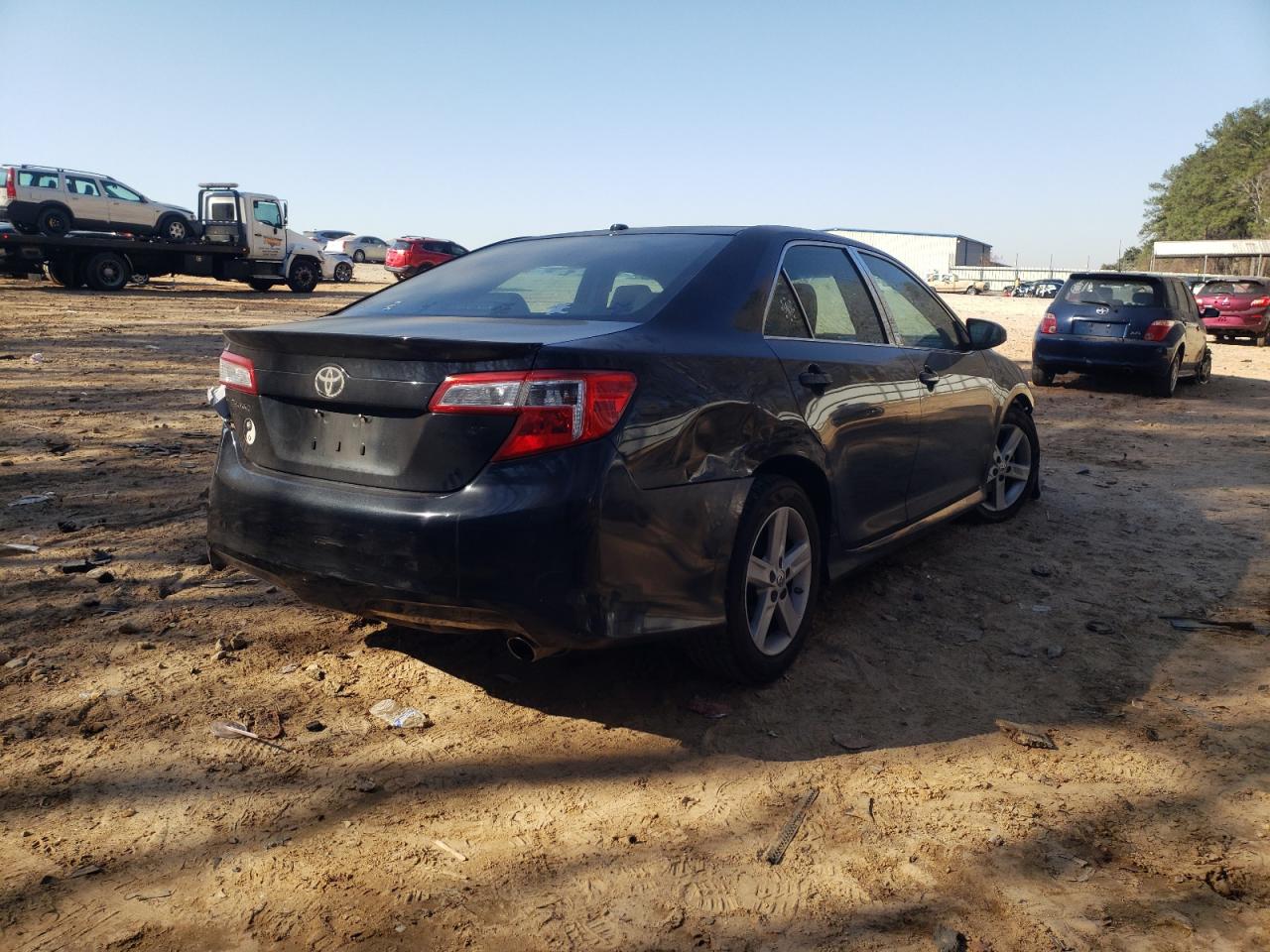 Photo 4 from auction – 2012 TOYOTA CAMRY 4D 2 with VIN 4T1BF1FKXCU533911