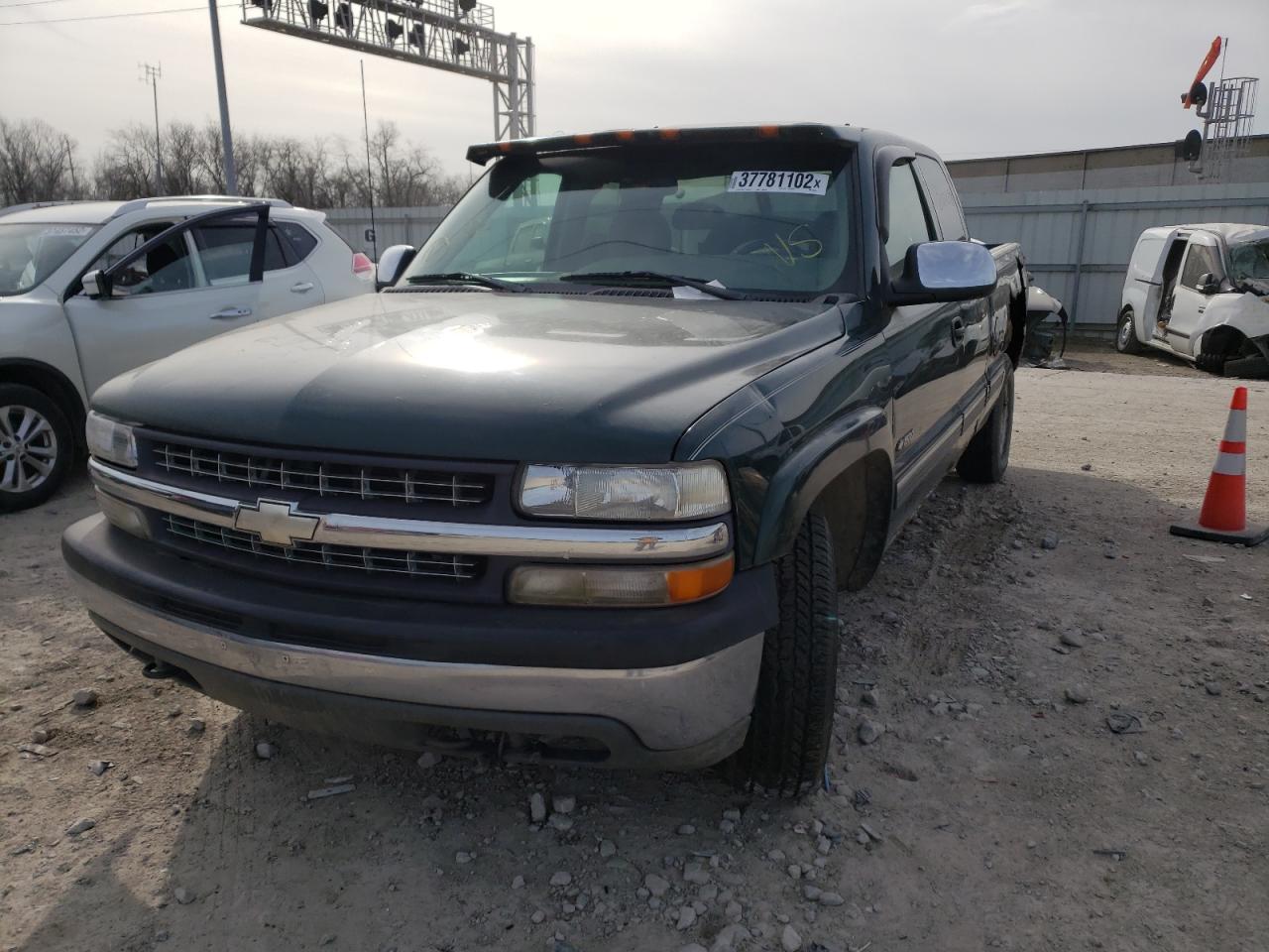 Photo 2 from auction – 2001 CHEVROLET SILVERADO with VIN 2GCEK19T311202291