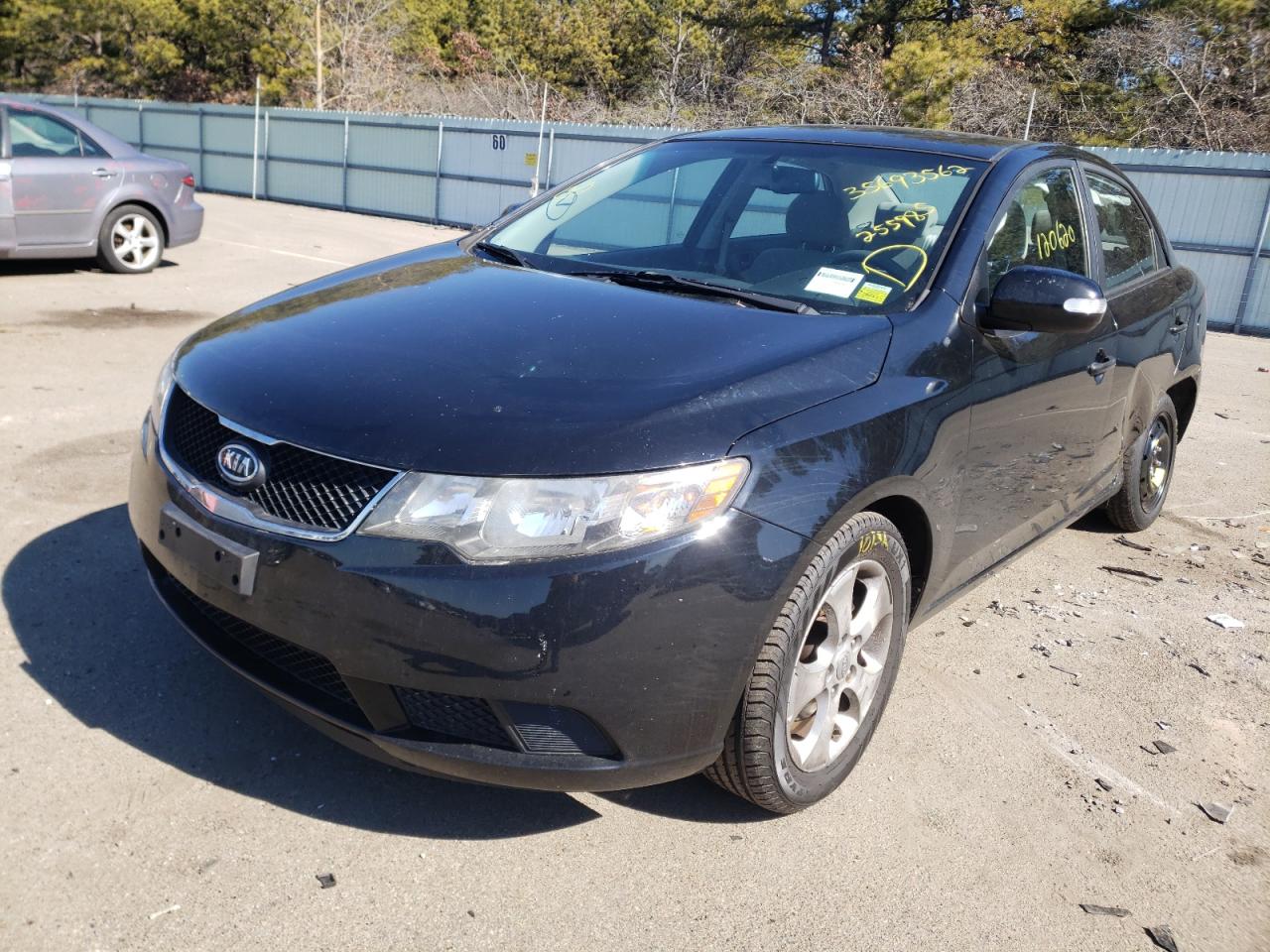 Photo 2 from auction – 2010 KIA FORTE EX with VIN KNAFU4A26A5255985