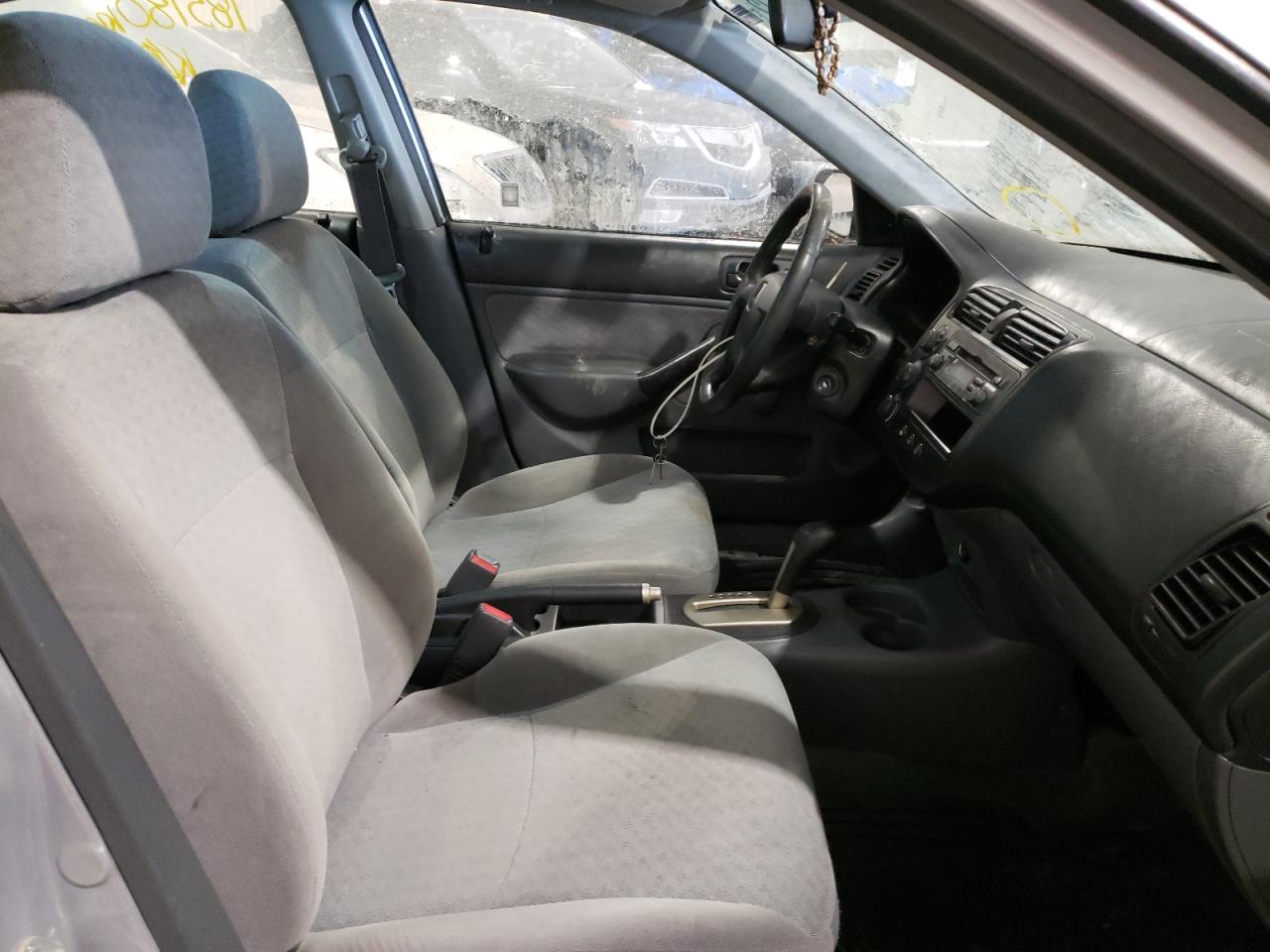 Photo 5 from auction – 2001 HONDA CIVIC DX with VIN 2HGES16331H940024