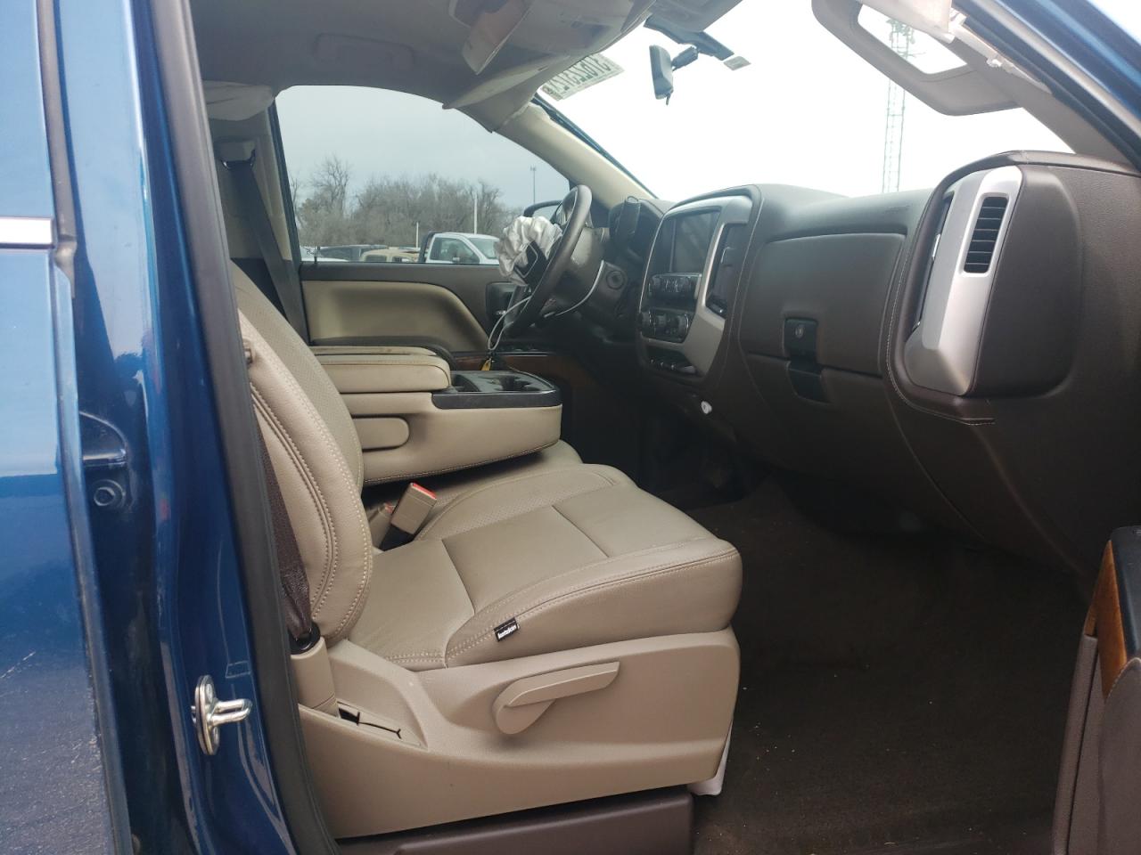 Photo 5 from auction – 2018 GMC SIERRA C15 with VIN 3GTP1MEC6JG146325