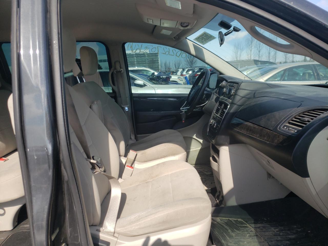 Photo 5 from auction – 2011 DODGE GRAND CARA with VIN 2D4RN4DG0BR763171
