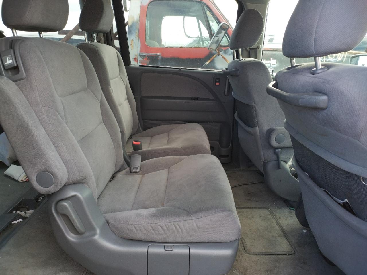 Photo 6 from auction – 2006 HONDA ODYSSEY EX with VIN 5FNRL38446B429935