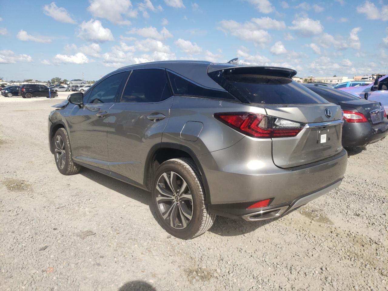 Photo 3 from auction – 2022 LEXUS RX 350 with VIN 2T2HZMAA3NC232429