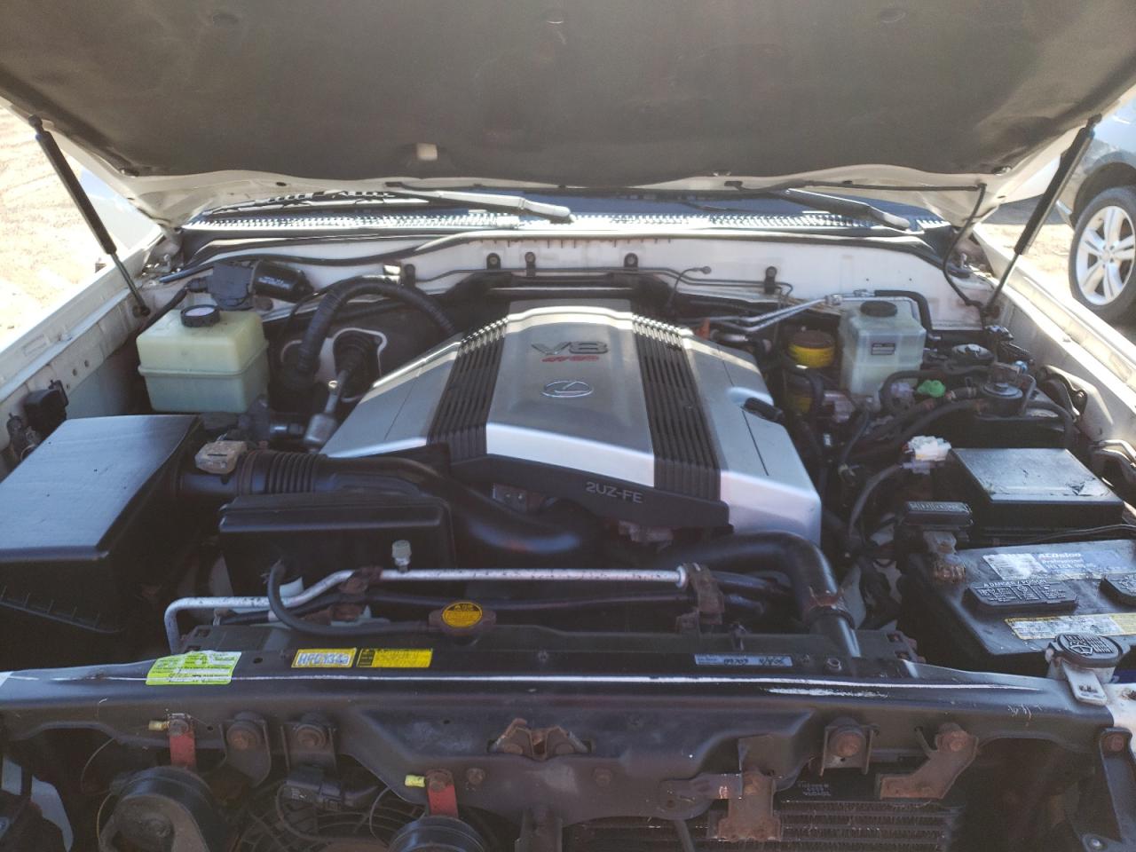 Zdjęcie 7 z aukcji – 2001 LEXUS LX 470 z VIN JTJHT00W913501772