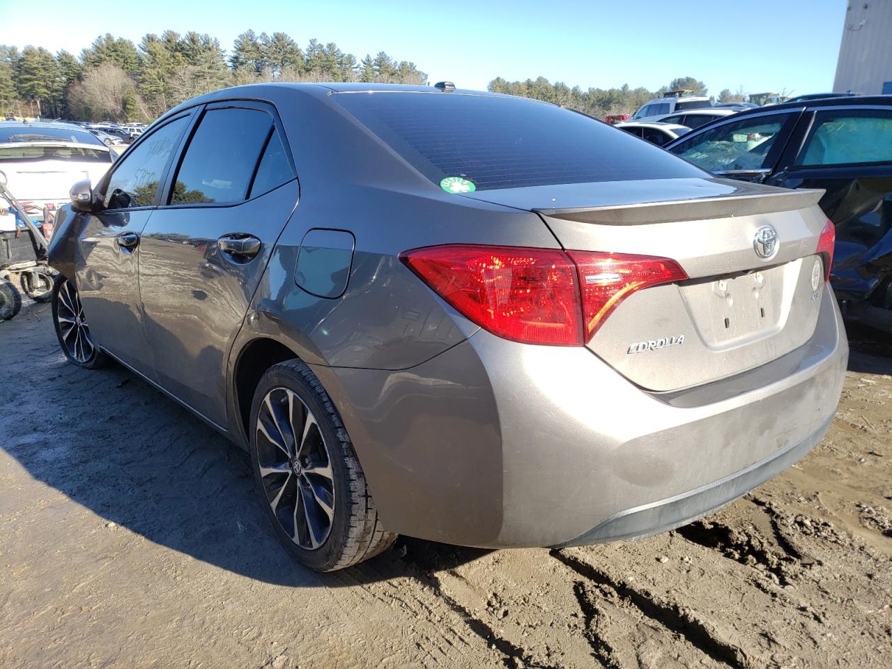 Photo 3 from auction – 2017 TOYOTA COROLLA L with VIN 2T1BURHE8HC854155