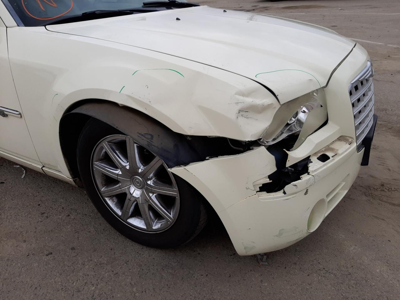 Photo 9 from auction – 2008 CHRYSLER 300 with VIN 2C3KA63H18H308090