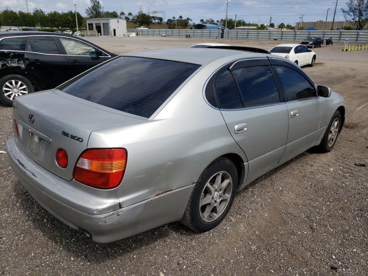 Photo 4 from auction – 2000 LEXUS GS 300 with VIN JT8BD68SXY0099300