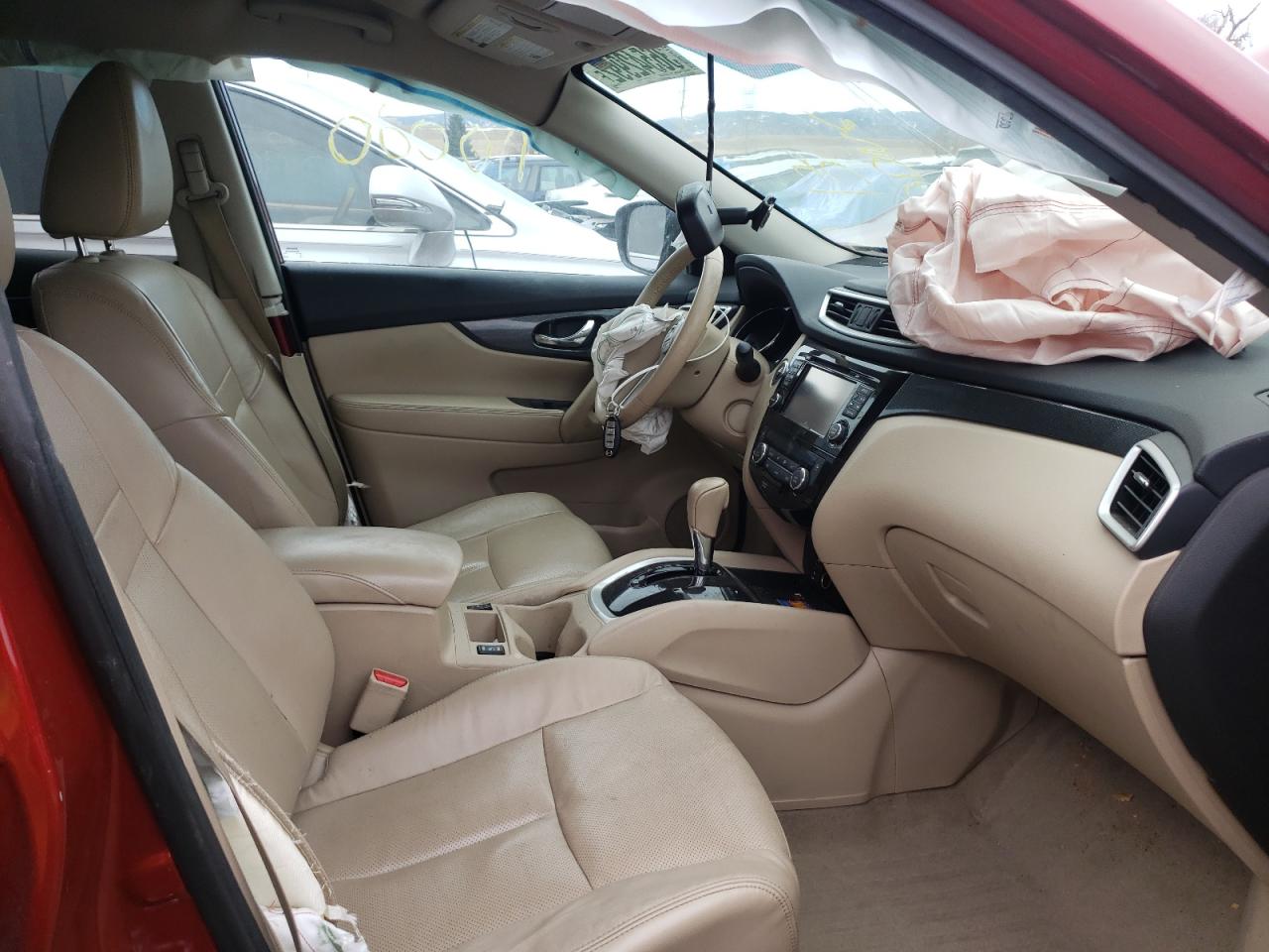 Photo 5 from auction – 2015 NISSAN ROGUE S with VIN 5N1AT2MV3FC825658