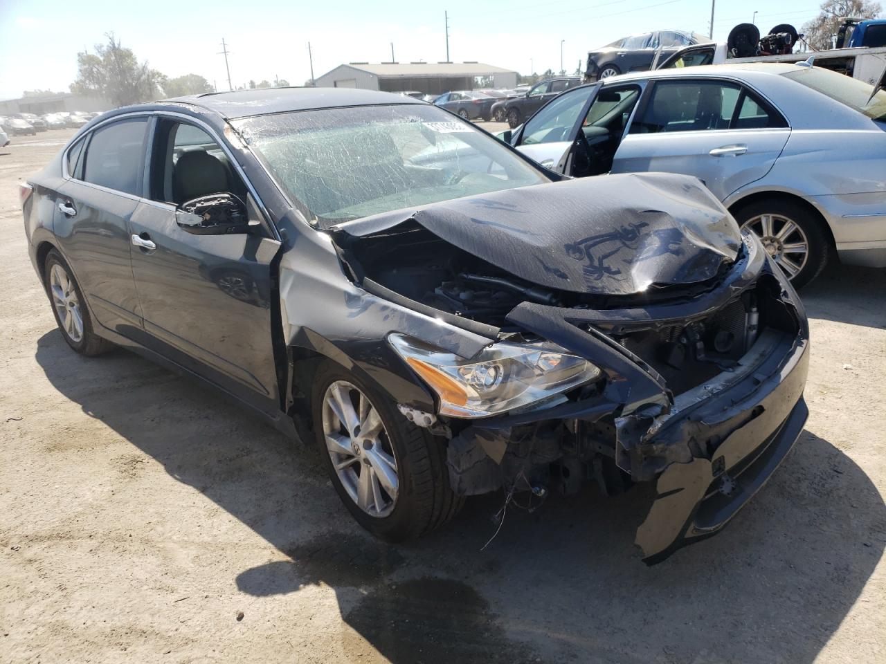 NISSAN ALTIMA 2.5 2014 with VIN 1N4AL3AP0EC320360 - Photo from auction