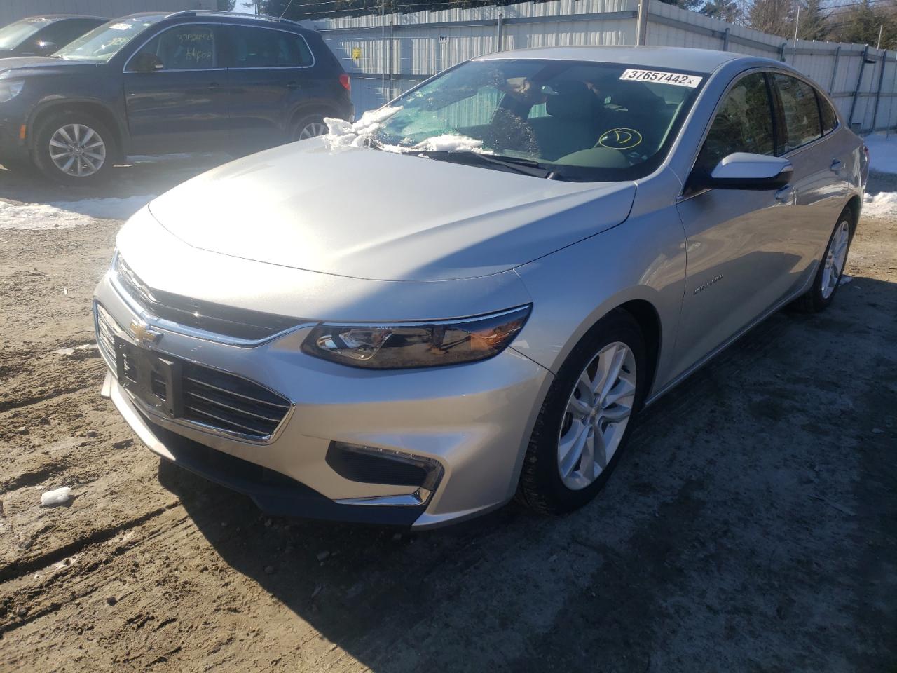 Photo 2 from auction – 2016 CHEVROLET MALIBU LT with VIN 1G1ZE5ST6GF345708