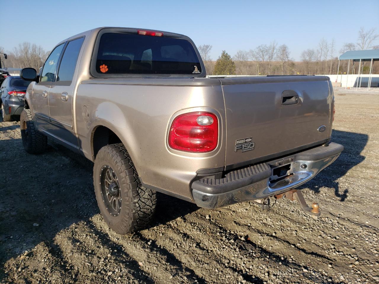 Photo 3 from auction – 2003 FORD F150 SUPER with VIN 1FTRW07603KB36315