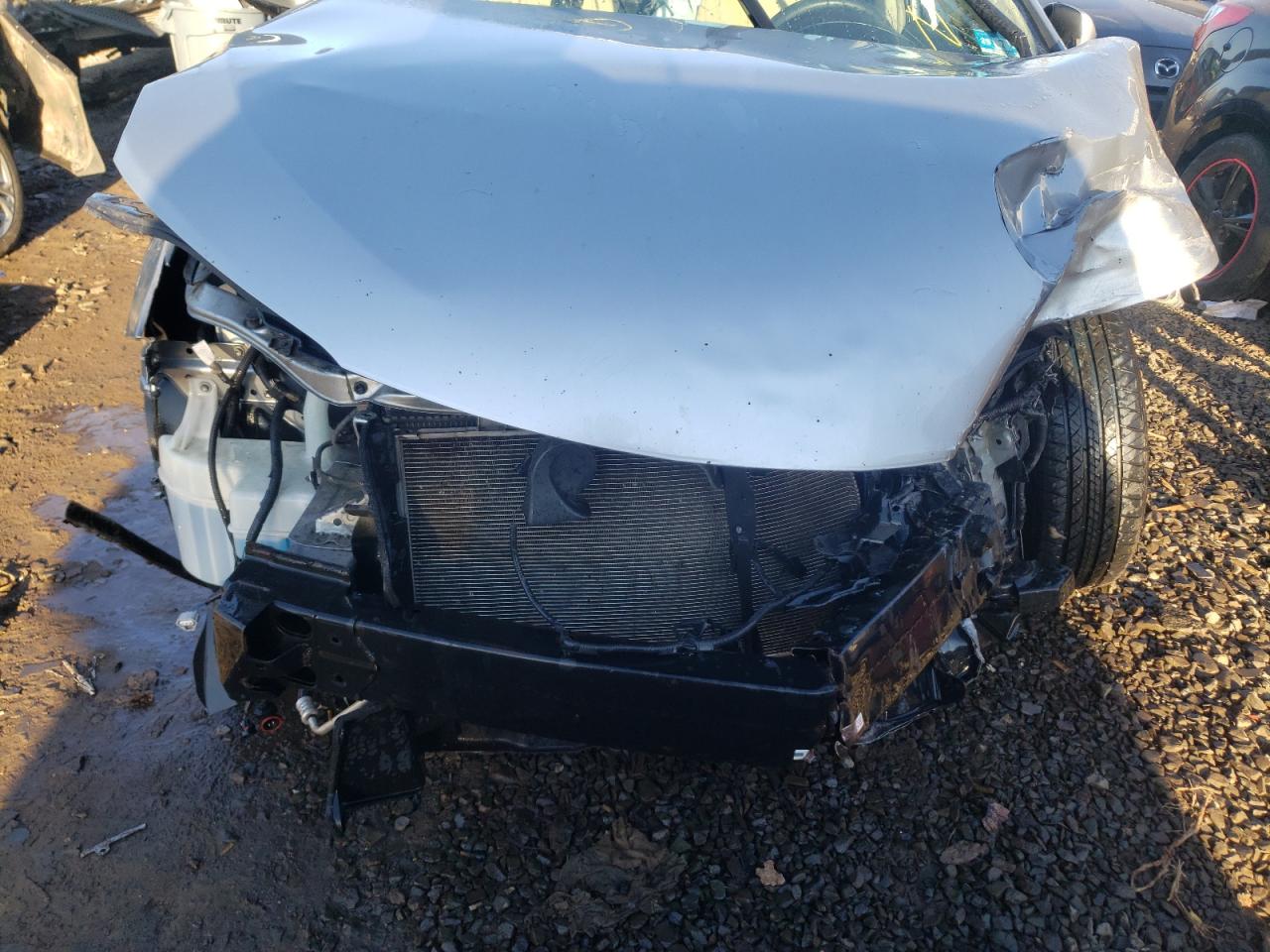 Photo 9 from auction – 2015 TOYOTA CAMRY LE with VIN 4T1BF1FK8FU986316