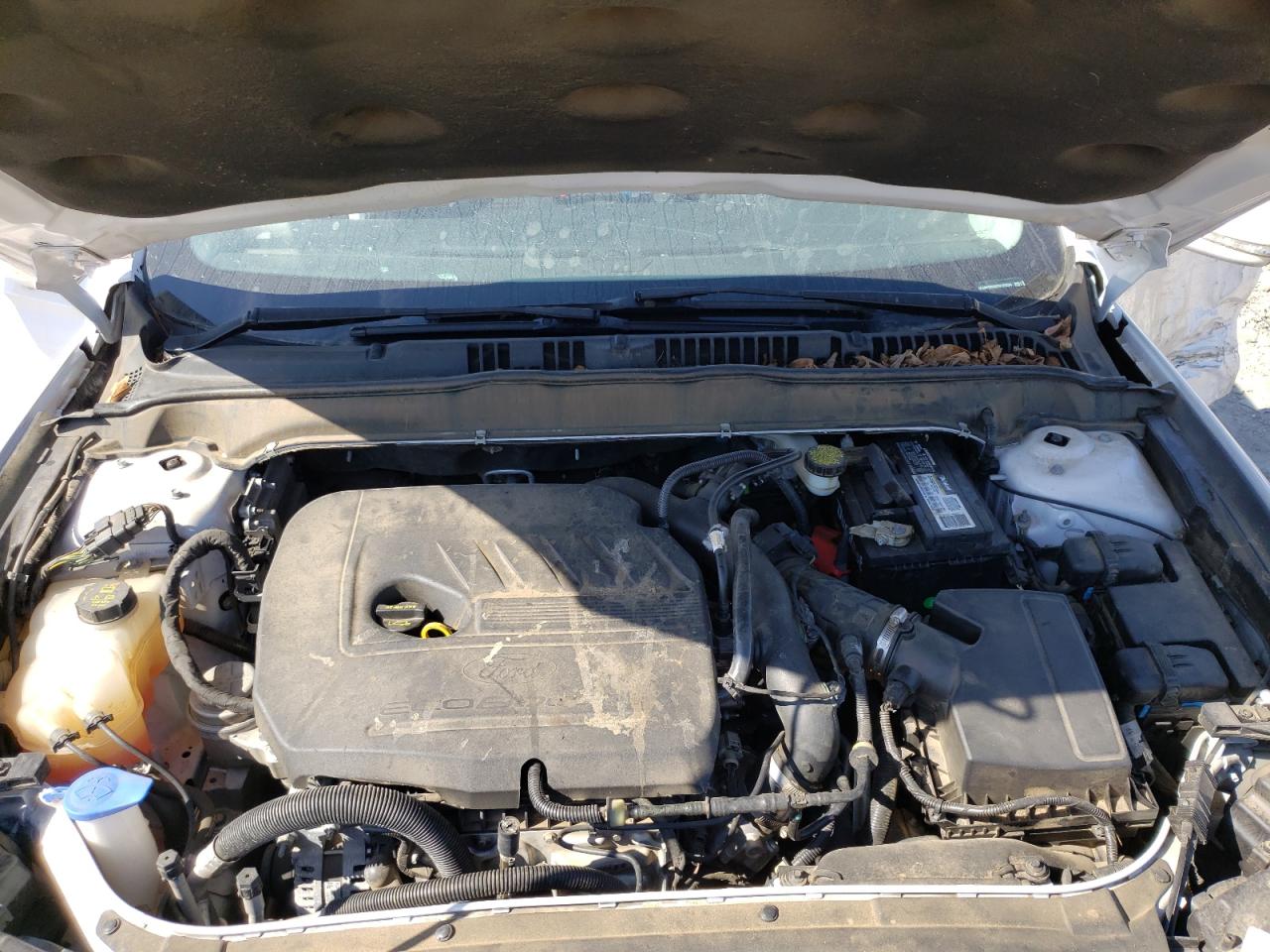 Photo 7 from auction – 2016 FORD FUSION SE with VIN 3FA6P0HD6GR376294
