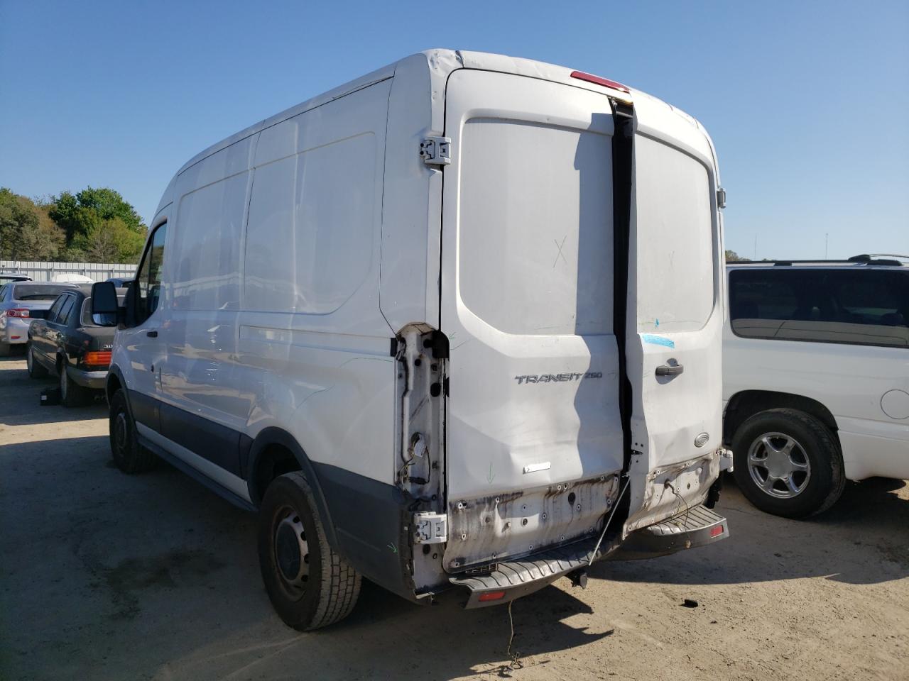 Photo 3 from auction – 2015 FORD TRANSIT T- with VIN 1FTNR1CG5FKA52098