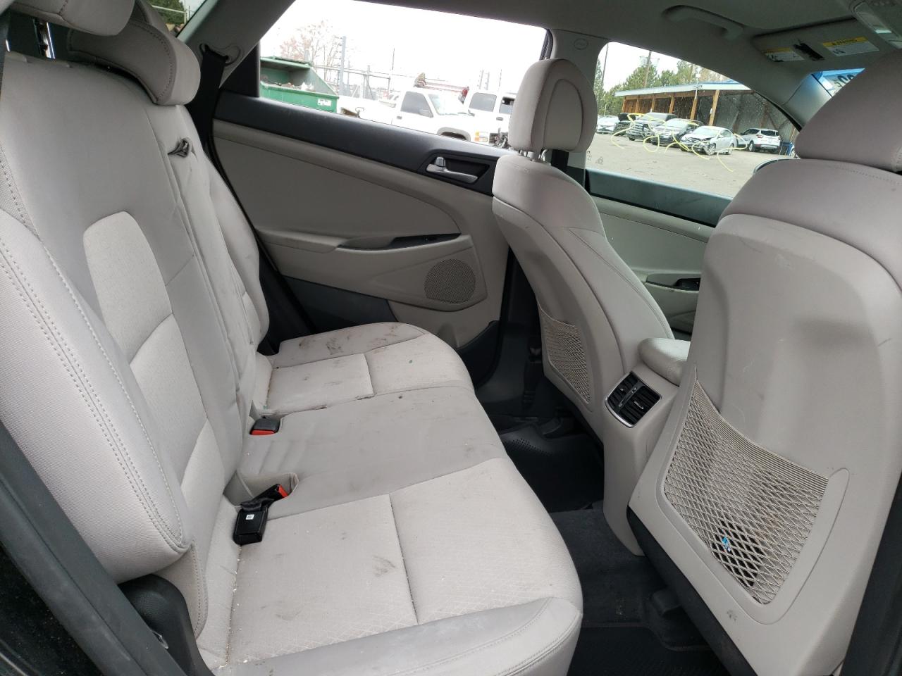 Photo 6 from auction – 2017 HYUNDAI TUCSON LIM with VIN KM8J3CA25HU346025
