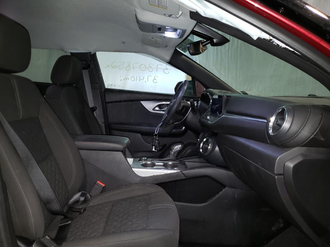 Photo 5 from auction – 2019 CHEVROLET BLAZER 2LT with VIN 3GNKBGRS6KS583760