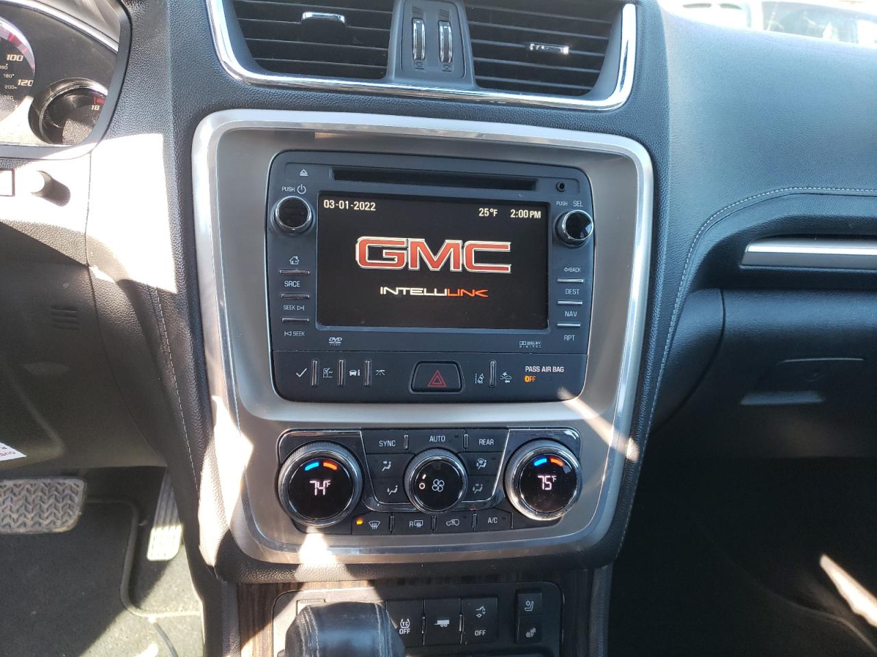 Photo 9 from auction – 2015 GMC ACADIA DEN with VIN 1GKKVTKD2FJ349387