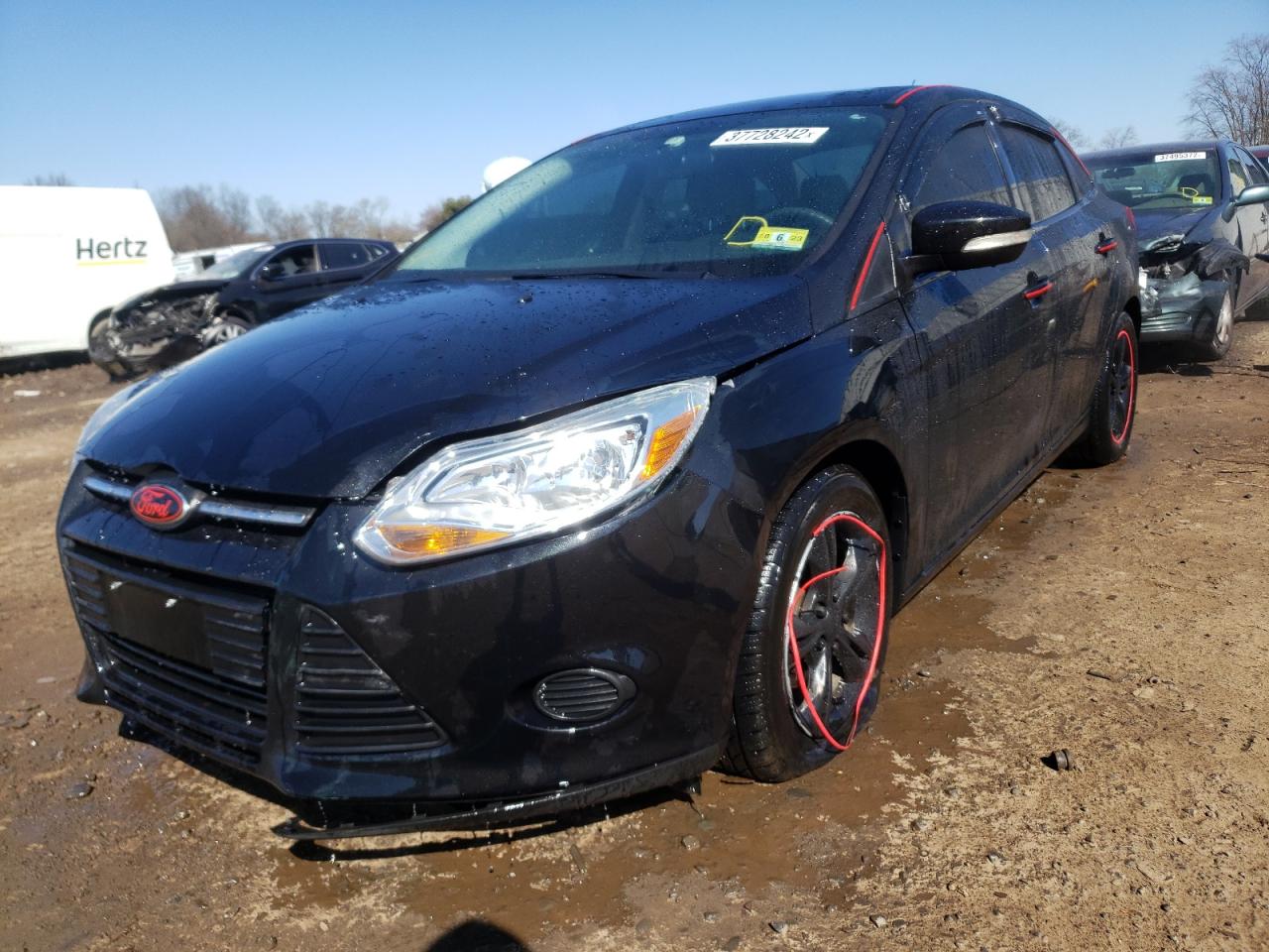 Photo 2 from auction – 2014 FORD FOCUS SE with VIN 1FADP3F24EL226836