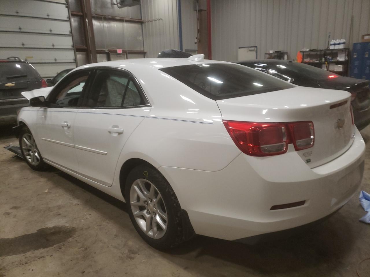 Photo 3 from auction – 2016 CHEVROLET MALIBU LIM with VIN 1G11C5SA5GF125123