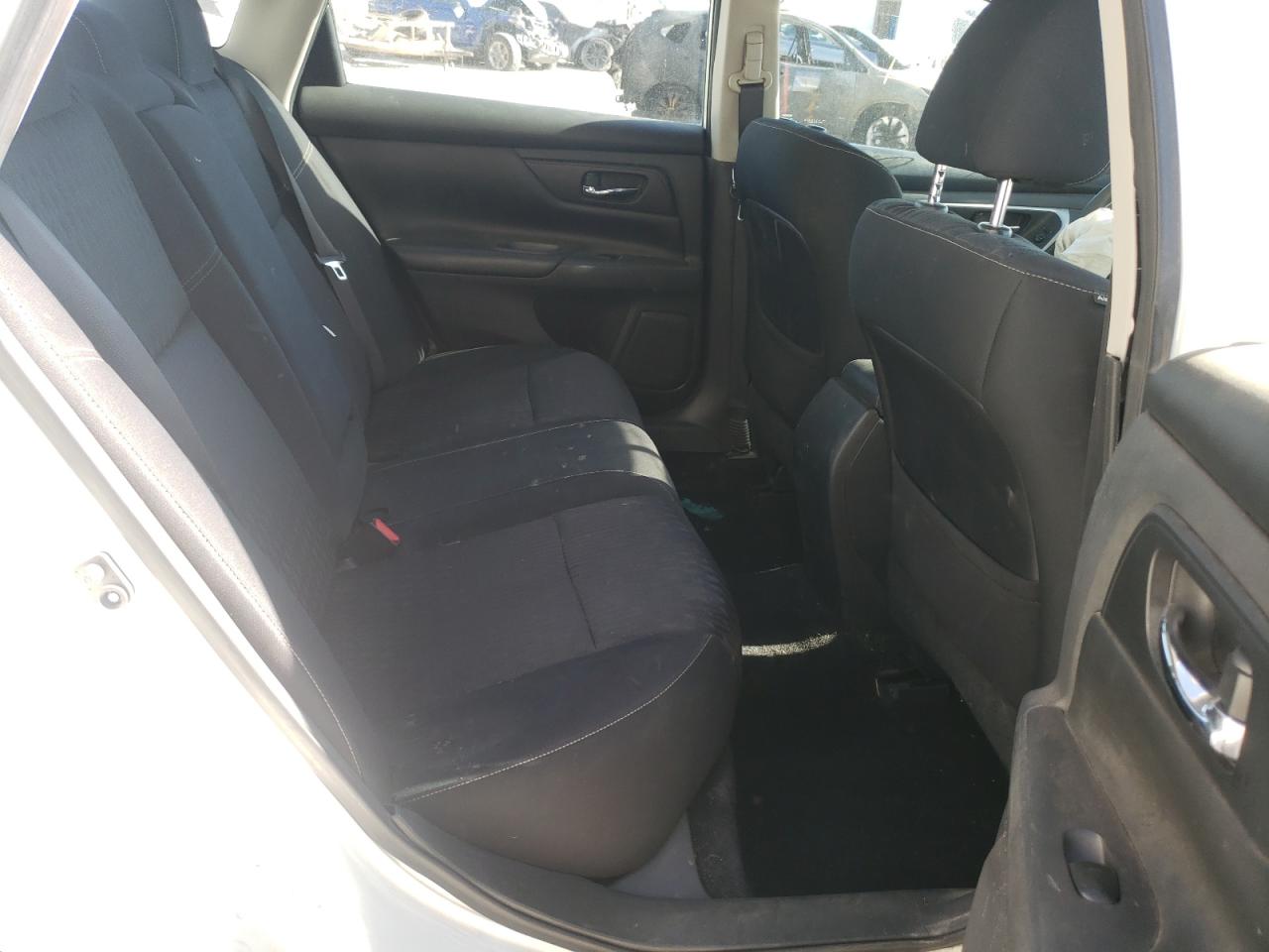 Photo 6 from auction – 2017 NISSAN ALTIMA 2.5 with VIN 1N4AL3AP6HC290849