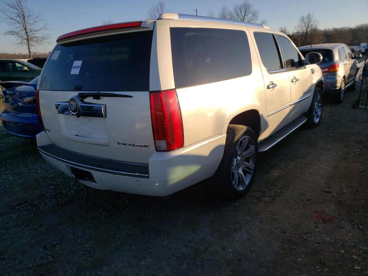 Photo 4 from auction – 2009 CADILLAC ESCALADE E with VIN 1GYFK26229R177984