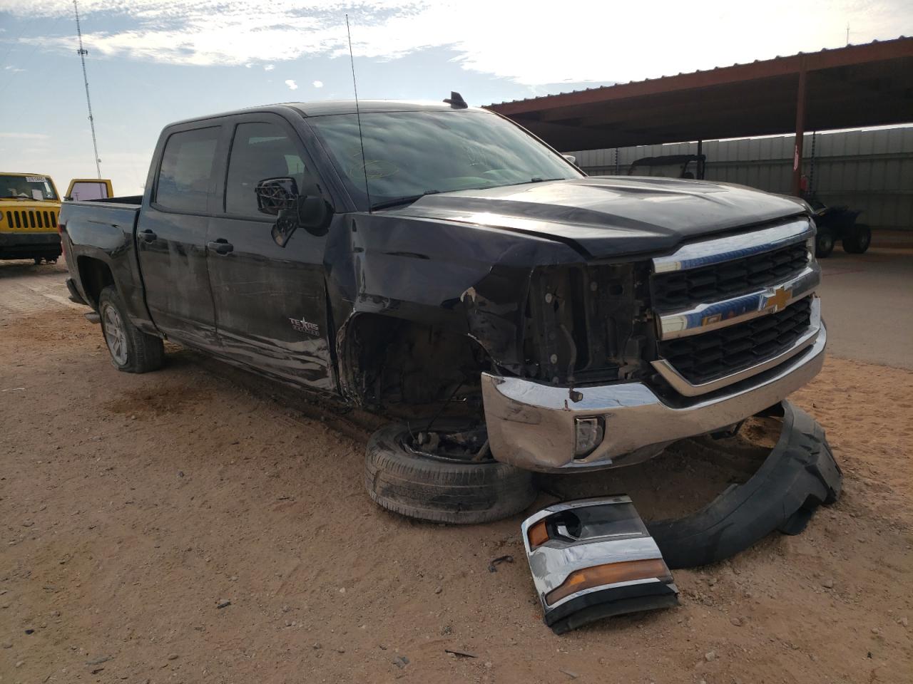 CHEVROLET SILVERADO 2018 with VIN 3GCPCREC8JG135060 - Photo from auction