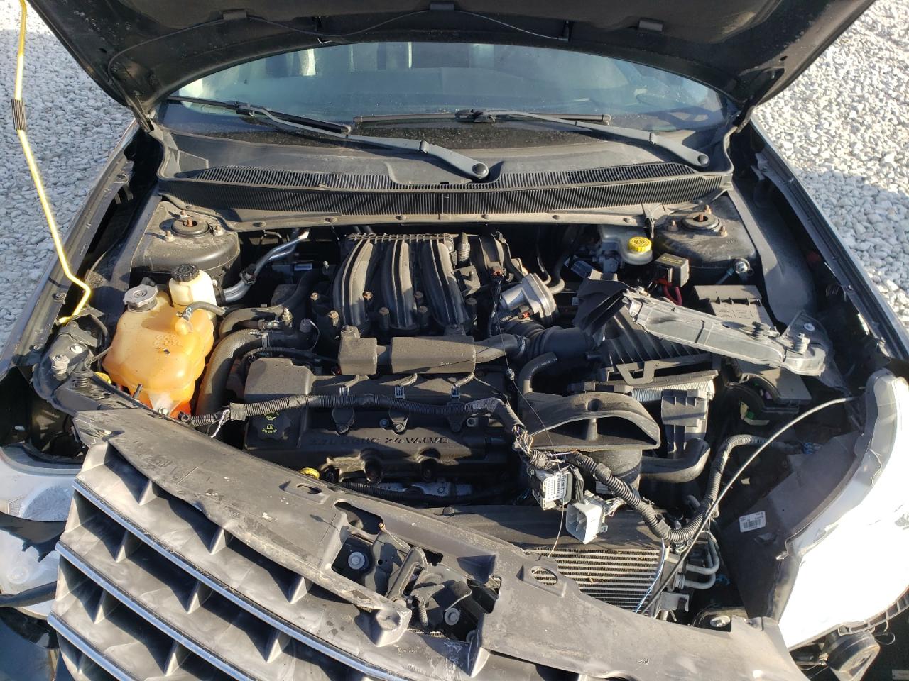 Photo 7 from auction – 2010 CHRYSLER SEBRING TO with VIN 1C3BC5ED3AN116021