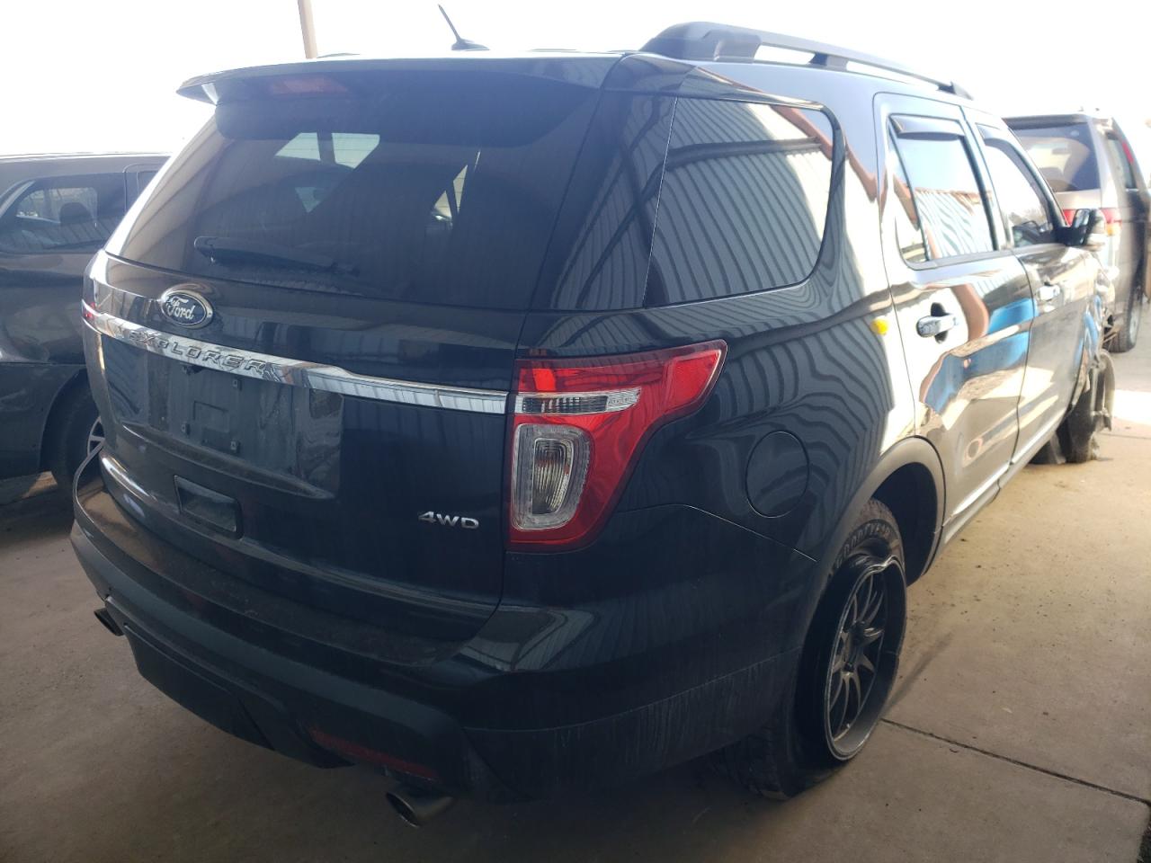 Photo 4 from auction – 2014 FORD EXPLORER X with VIN 1FM5K8D83EGA67216