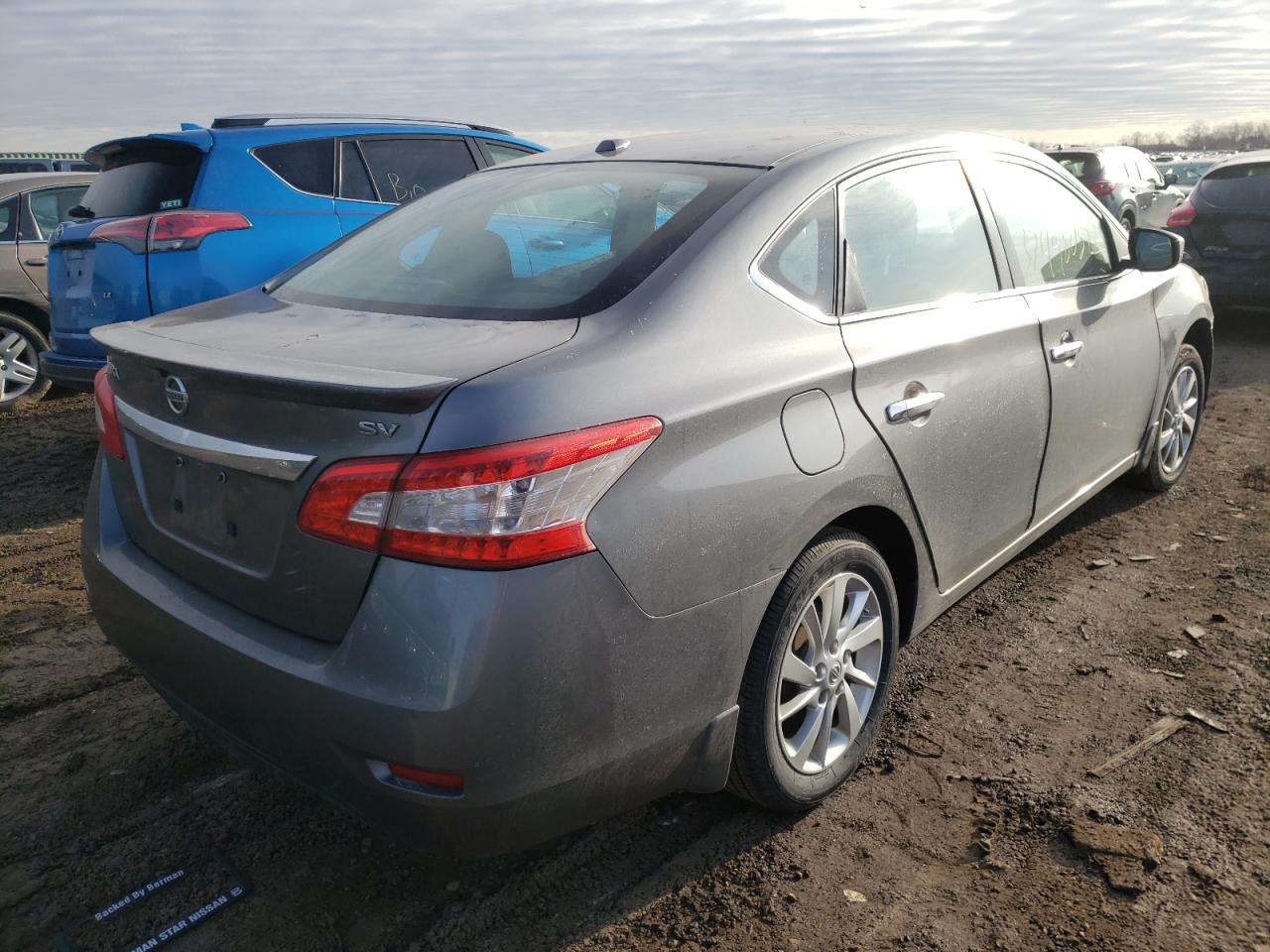 Photo 4 from auction – 2015 NISSAN SENTRA S with VIN 3N1AB7AP5FY370168