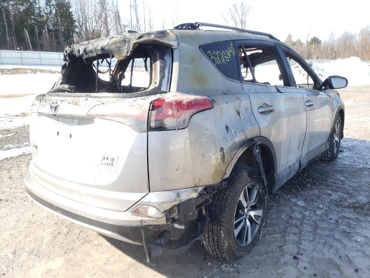 Photo 4 from auction – 2018 TOYOTA RAV4 ADVEN with VIN 2T3RFREV6JW741670