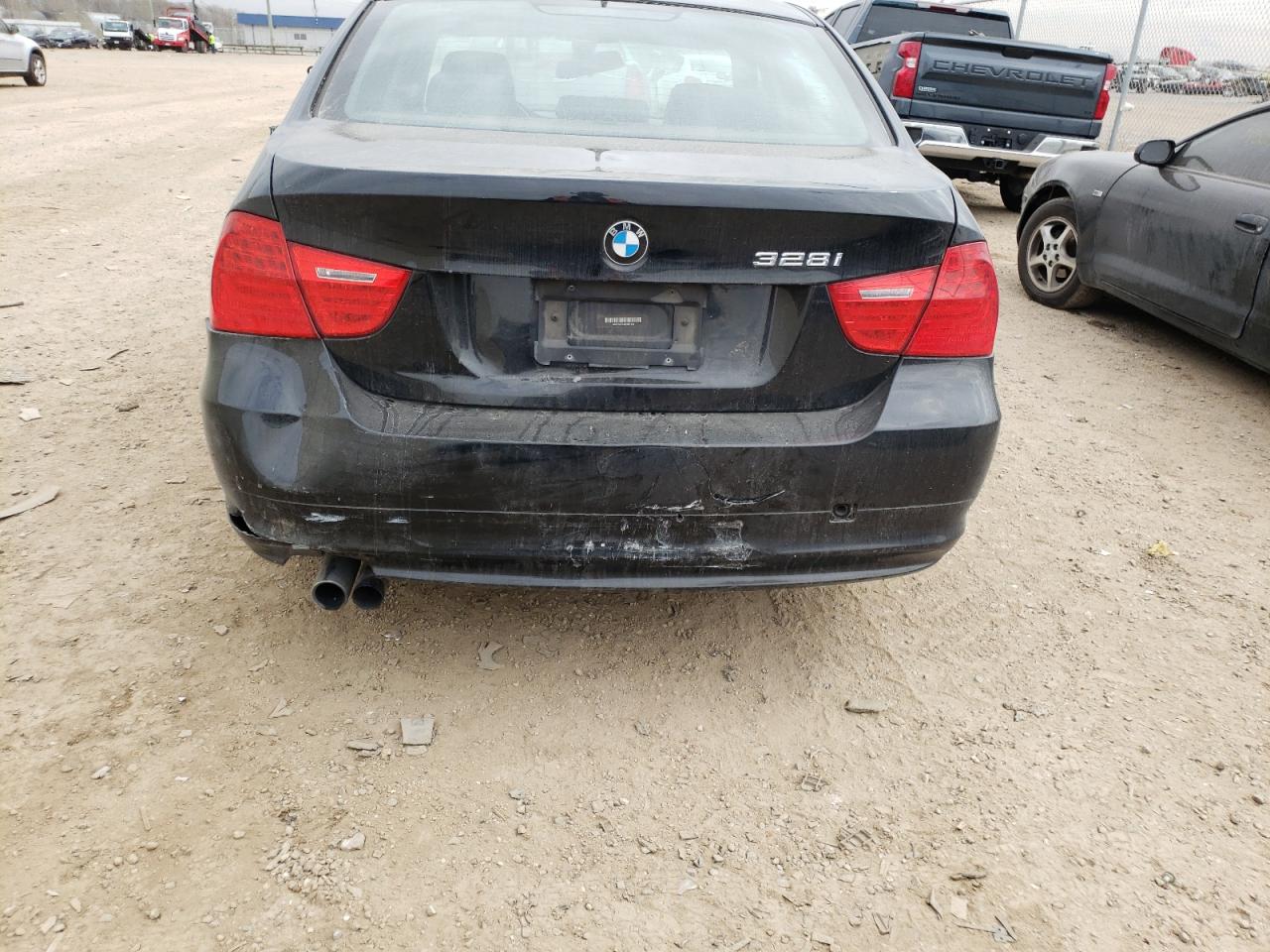 Photo 9 from auction – 2011 BMW 328 I with VIN WBAPH7C54BE852748