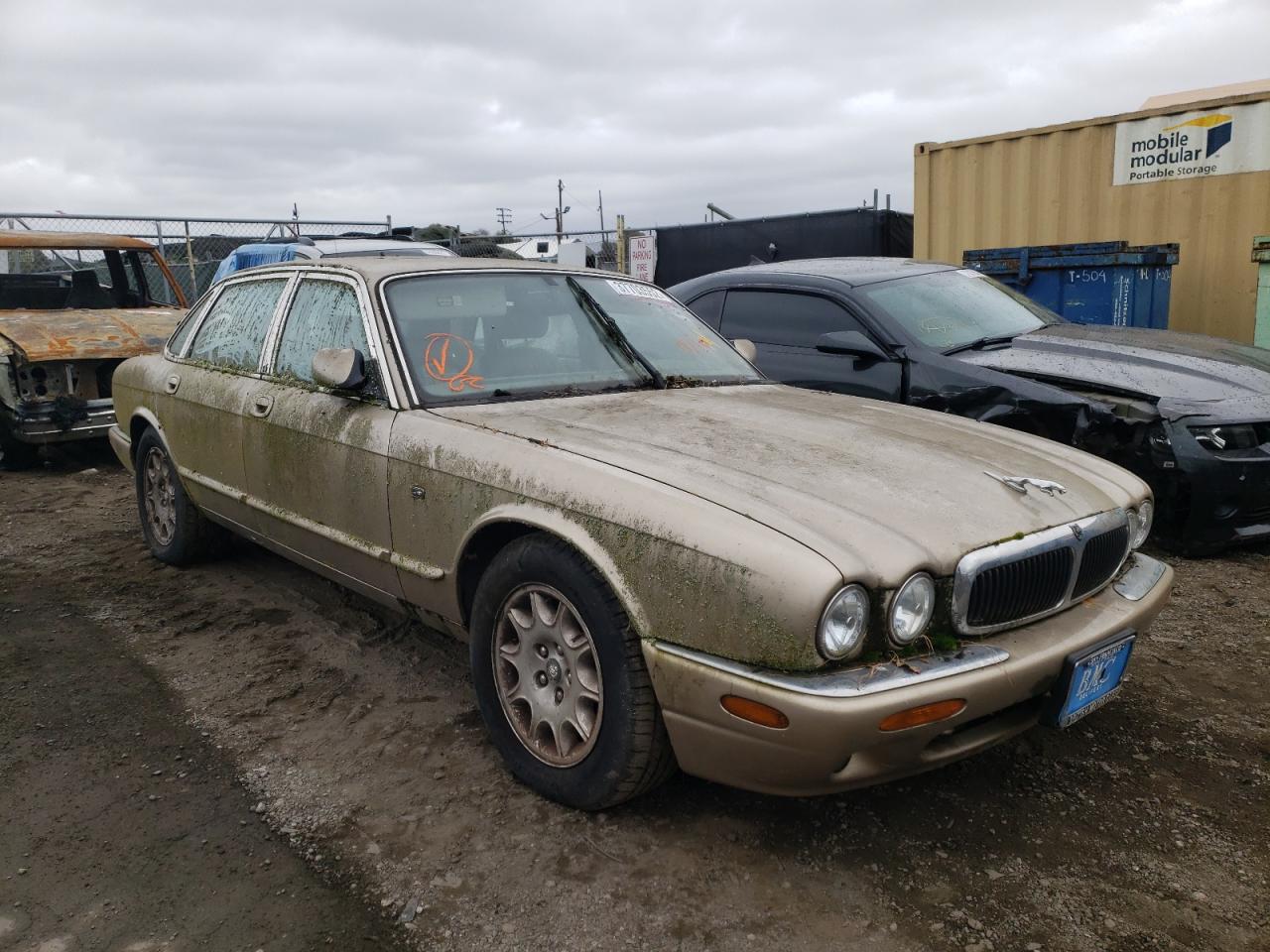 Photo 1 from auction – 1998 JAGUAR XJ8 with VIN SAJHX1248WC822297