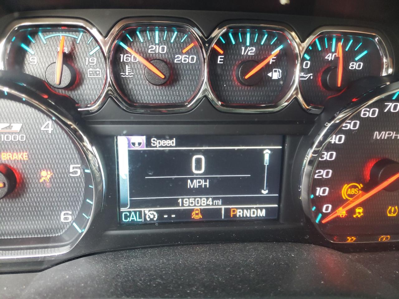 Photo 8 from auction – 2015 CHEVROLET SILVERADO with VIN 3GCUKREC9FG325589