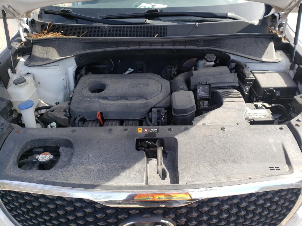 Photo 7 from auction – 2016 KIA SORENTO LX with VIN 5XYPGDA31GG098051