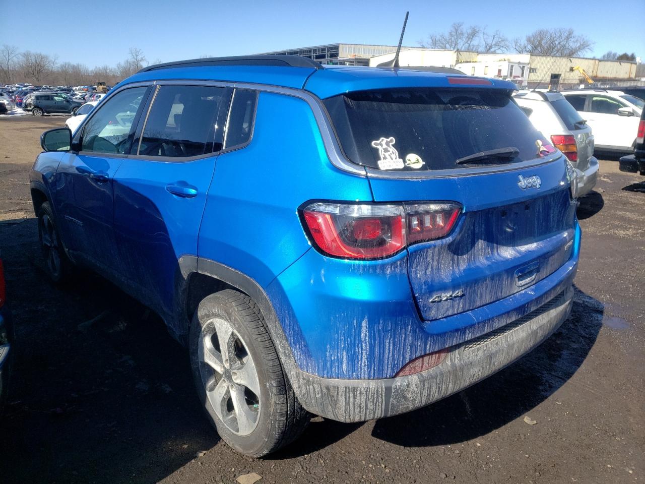 صورة رقم 3 من المزاد - 2018 JEEP COMPASS LA مع VIN 3C4NJDBB9JT223036