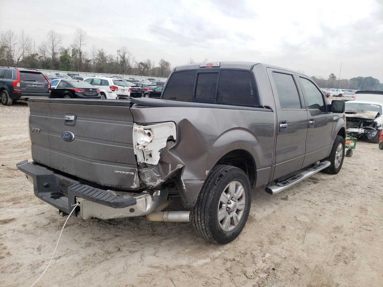 Photo 4 from auction – 2012 FORD F150 SUPER with VIN 1FTFW1CF1CFB01452