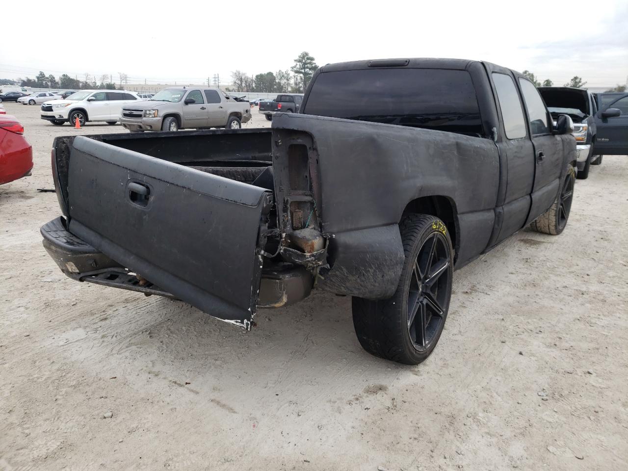 Photo 4 from auction – 2003 CHEVROLET SILVERADO with VIN 1GCEC19X33Z272786
